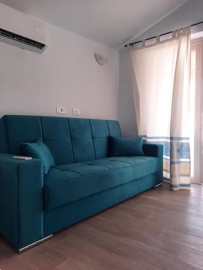 Relax Al Mare Apartment Олбия Екстериор снимка