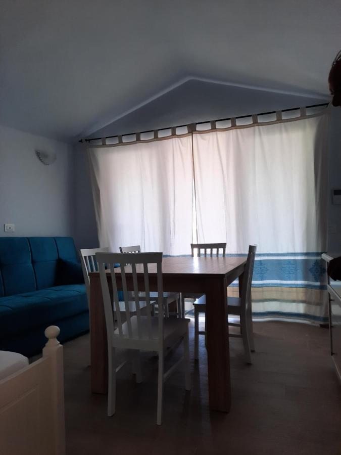 Relax Al Mare Apartment Олбия Екстериор снимка