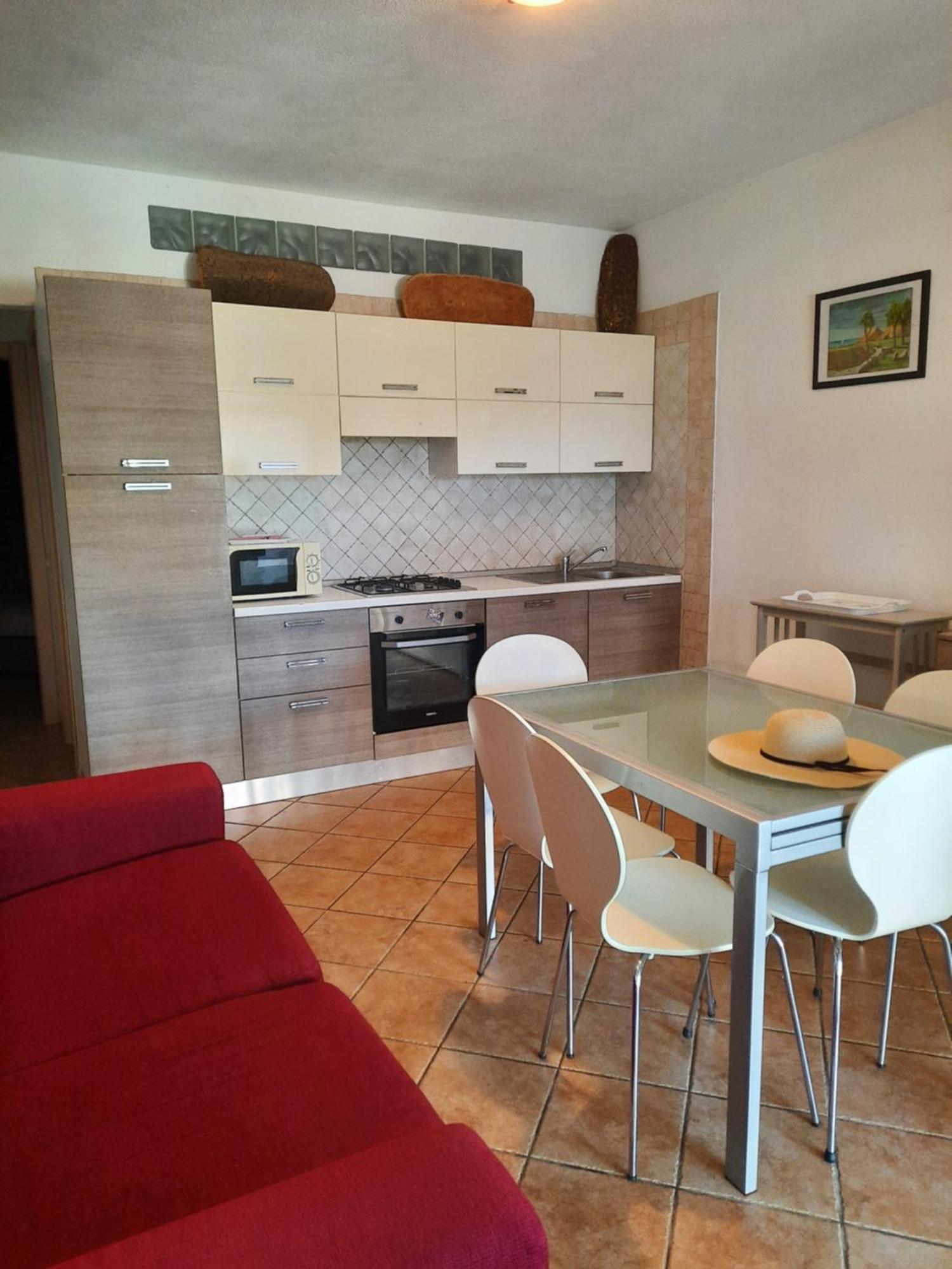 Relax Al Mare Apartment Олбия Екстериор снимка